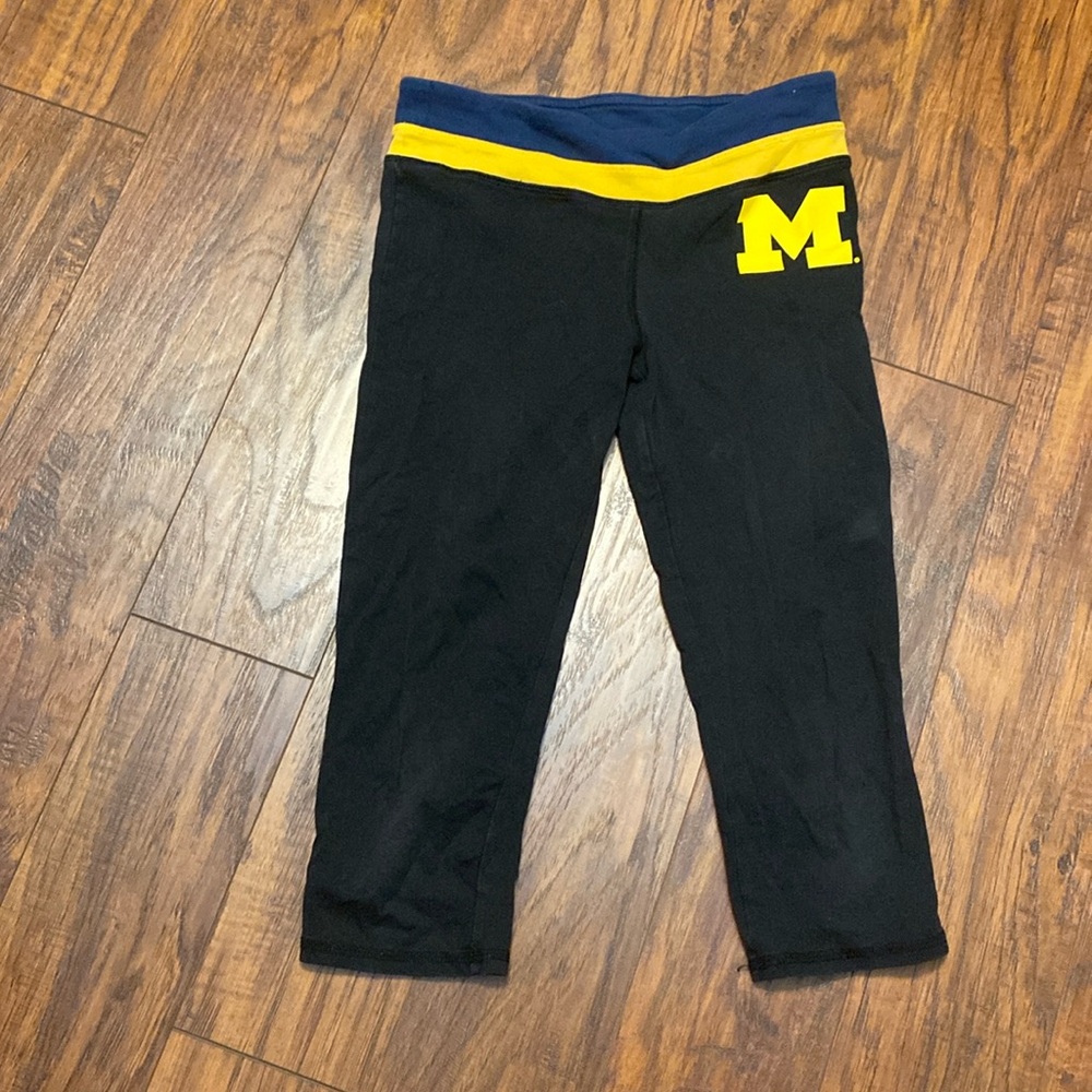University of Michigan Girls Capris Leggings